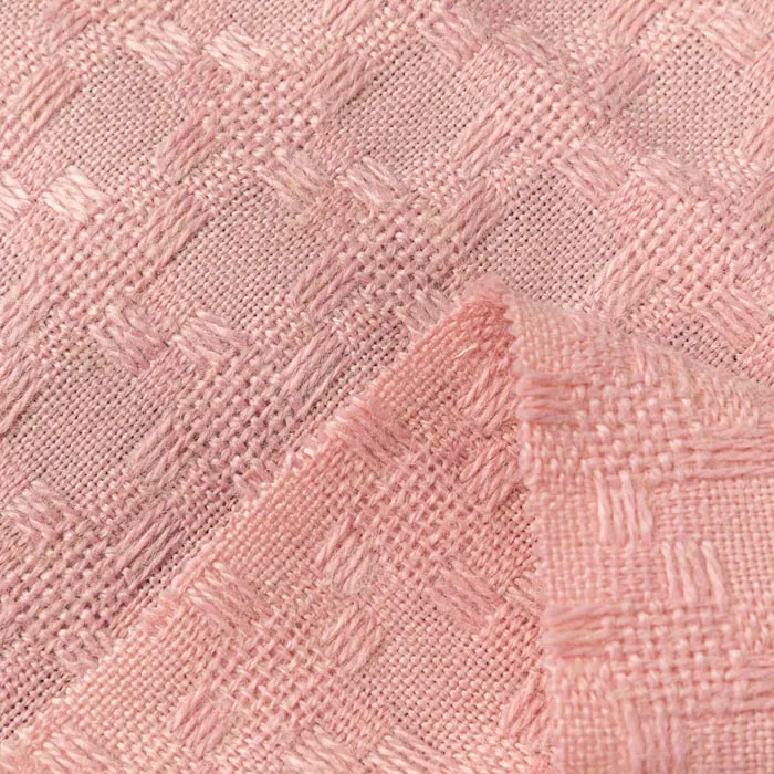 Welke technieken worden gebruikt met fijne stoffen in Couture?