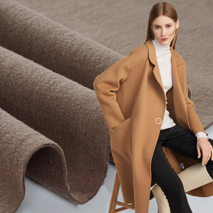 Is dubbelzijdige katoenen wollen middengewicht wollen stof het ultieme textiel voor je volgende project?